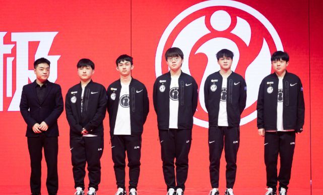 定期审查比 定期审查比