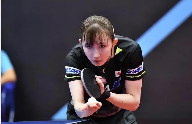 线的一面坚 线的一面坚