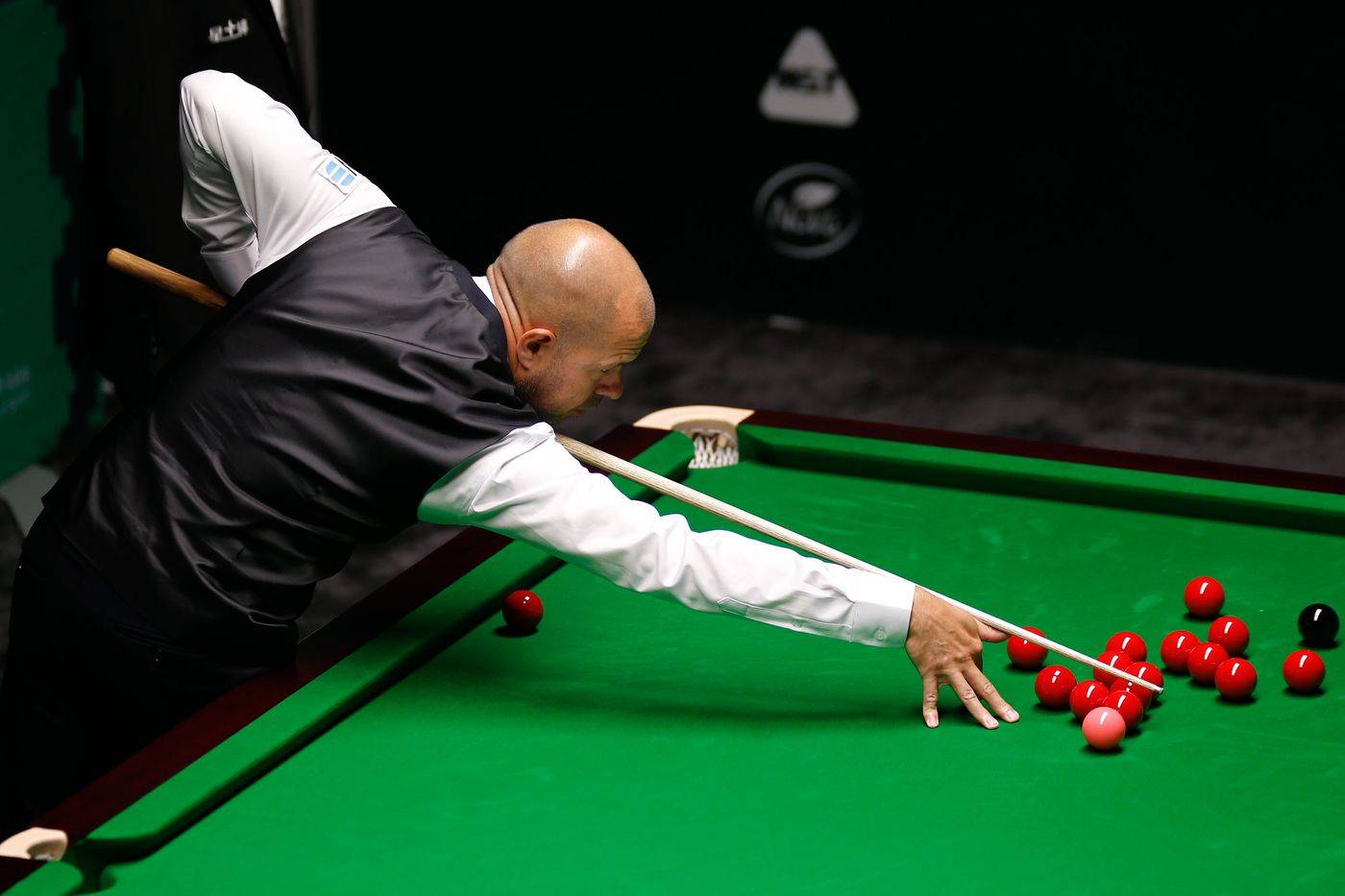 并不断挑战 并不断挑战