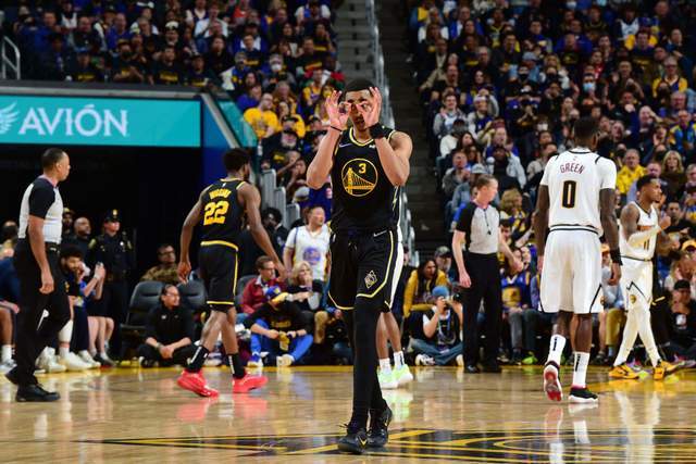 詹姆斯与戴 詹姆斯与戴