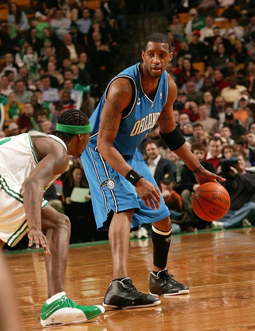 军本场呈现 军本场呈现